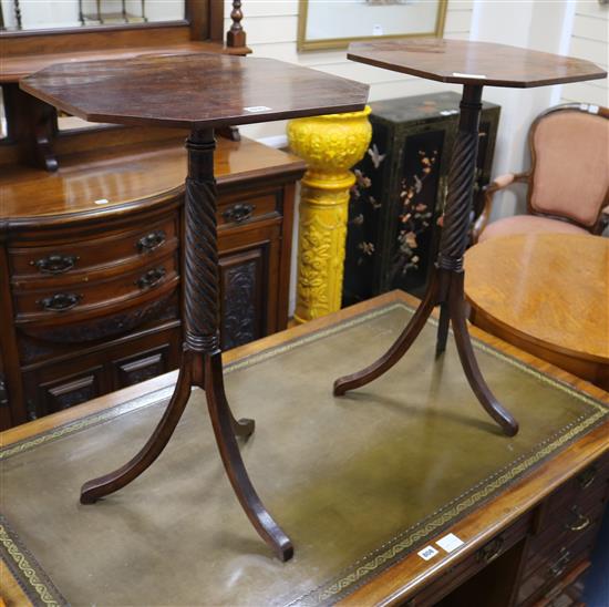 A pair of Regency style mahogany wine tables W.45cm